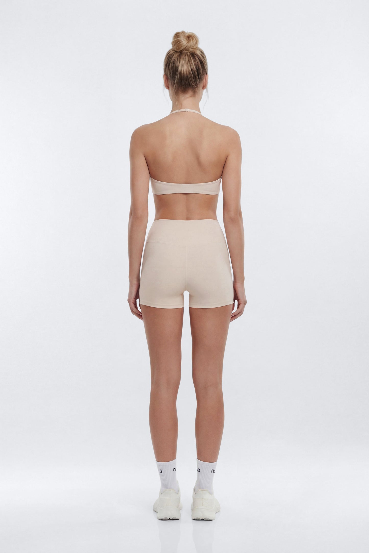 AirSculpt™ Scoop Halter Sports Bra - Oat Milk Fashion Nova