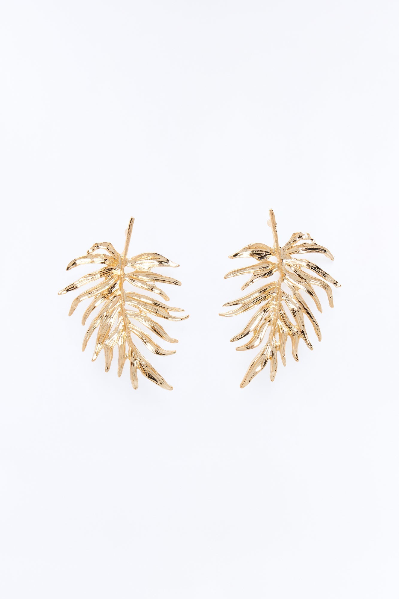 Leaf Me Alone Drop Earrings - Gold Fashion Nova