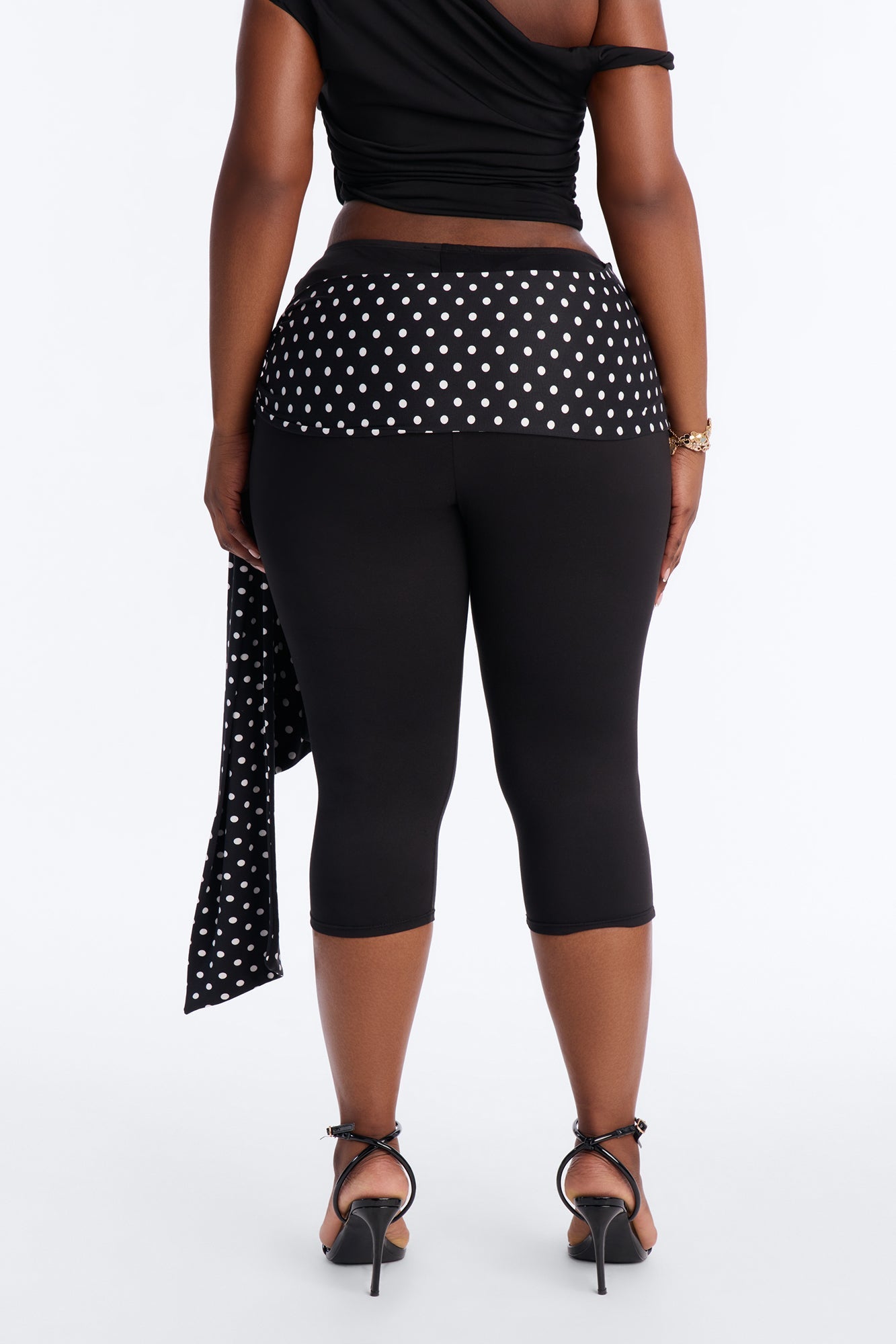 Kinley Low Rise Polka Dot Tie Waist Capri Legging - Black/White
