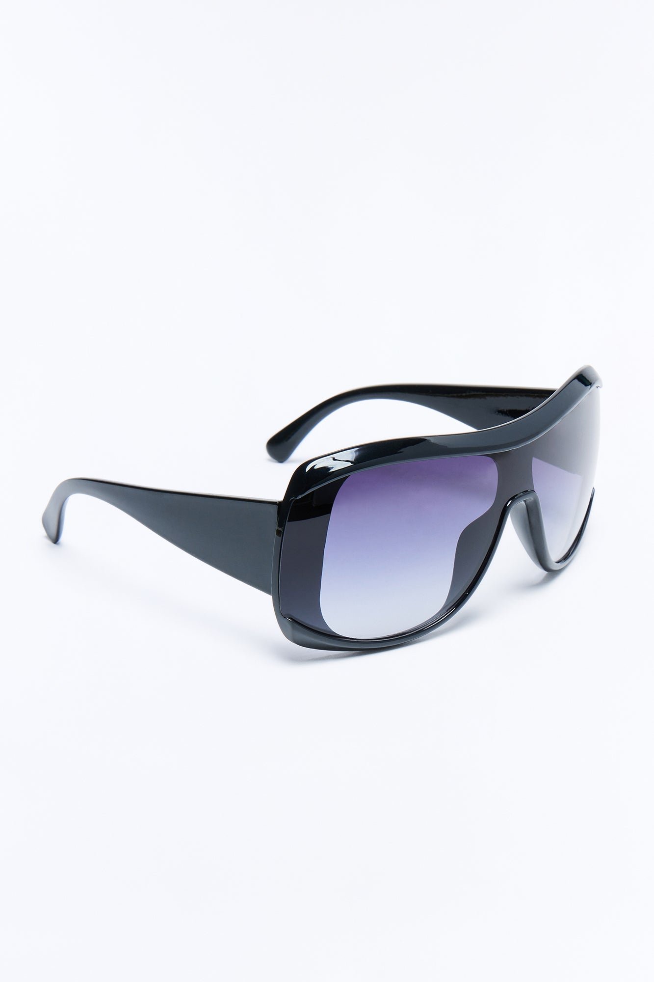 Can't Stay Long Sunglasses - Black/combo
