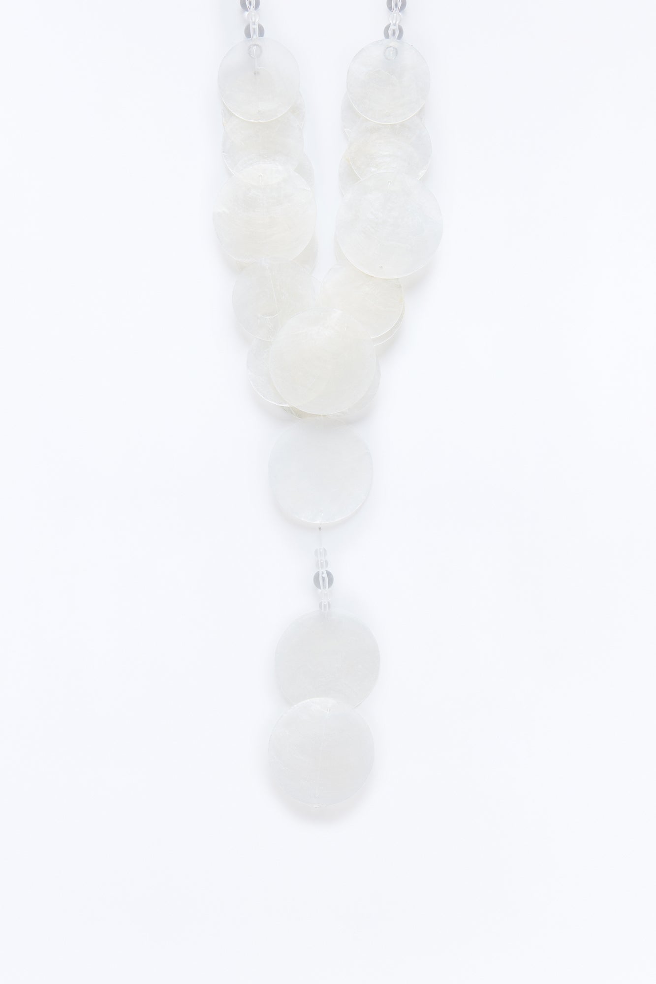 Crisp Shell Rounds Necklace - Ivory