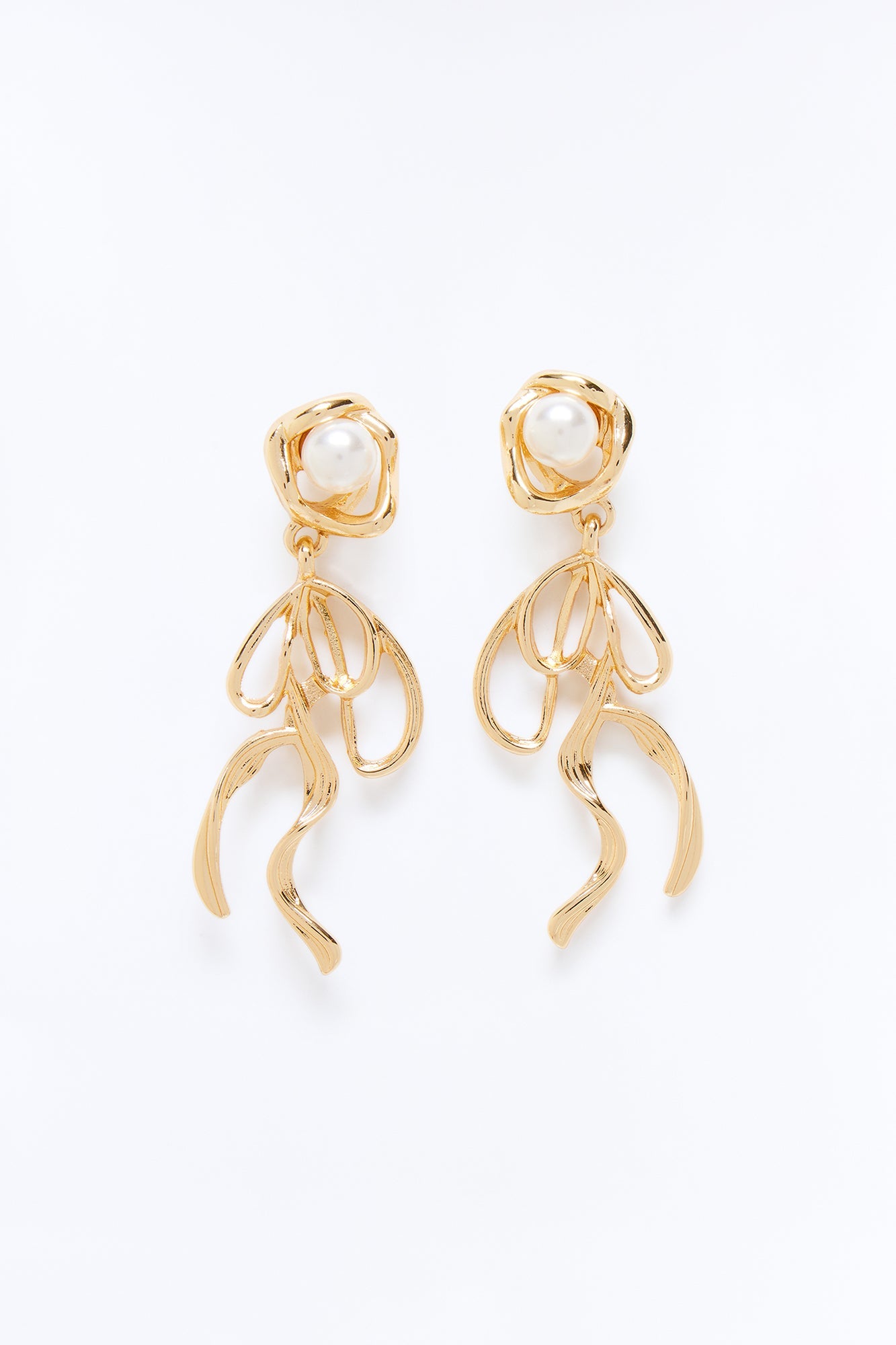 Pearl Ribbon Earrings - Gold