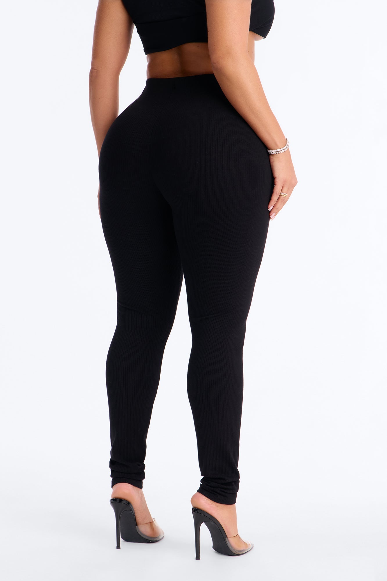 Ultra Ribbed Mid Rise Legging - Black