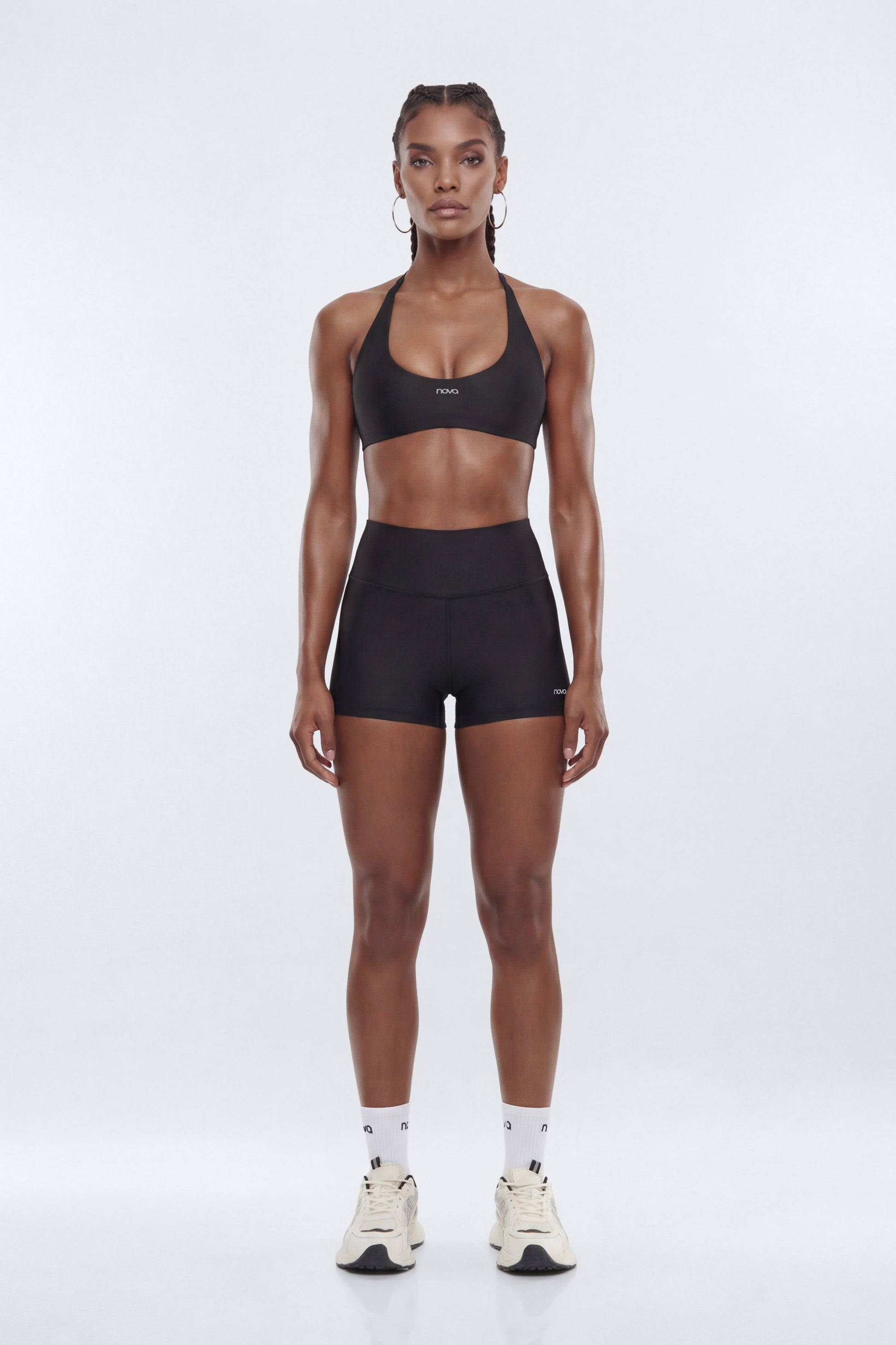 AirSculpt™ Scoop Halter Sports Bra - Black Fashion Nova