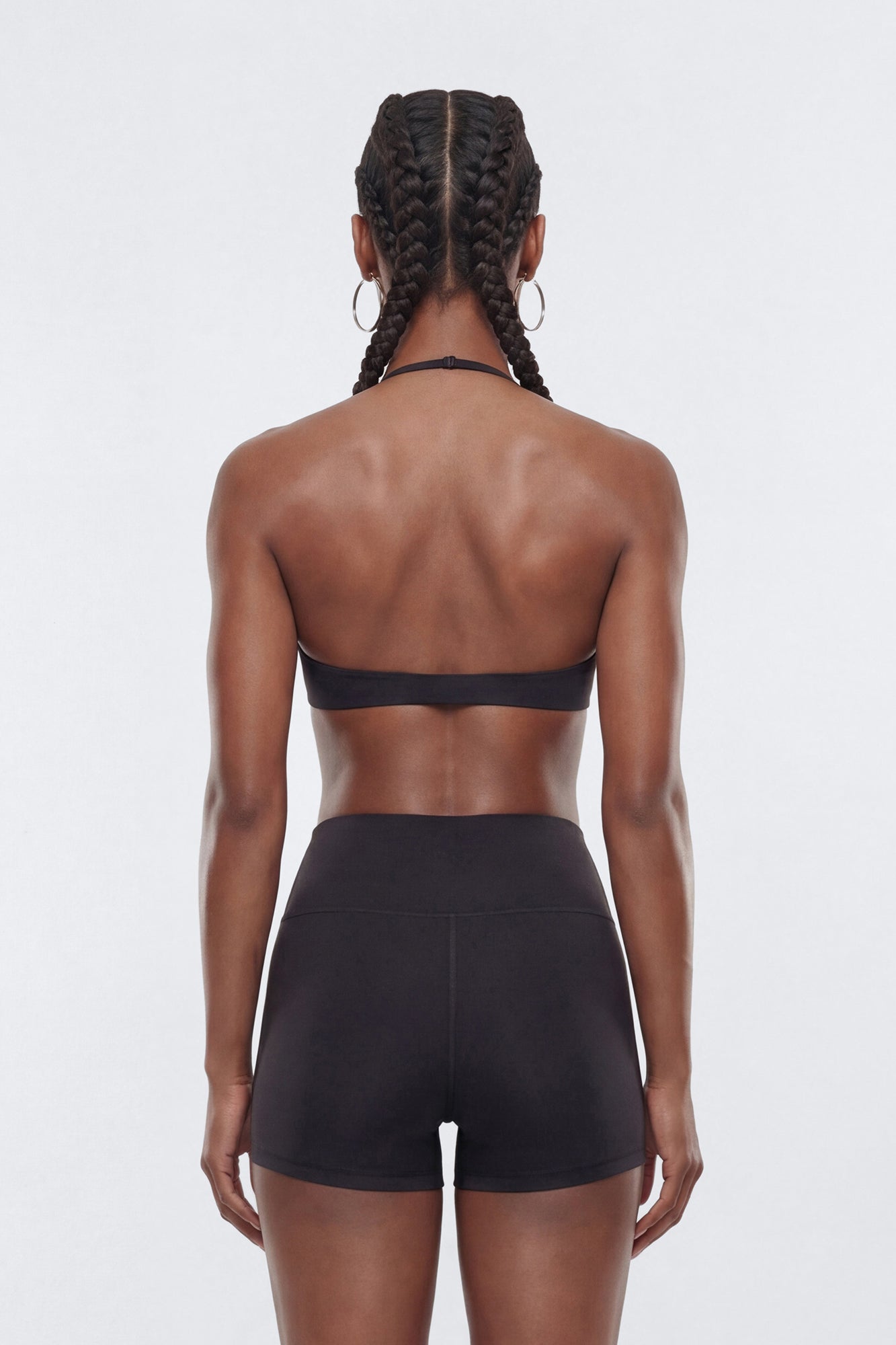 AirSculpt™ Scoop Halter Sports Bra - Black Fashion Nova