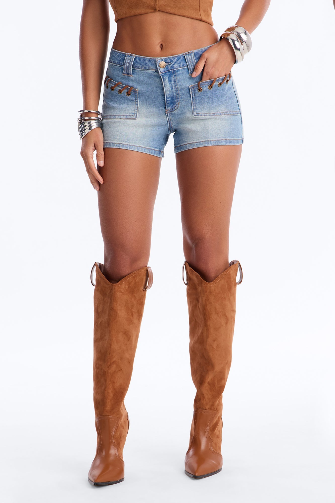 Free Spirit Whipstitched Denim Shorts - Light Wash Fashion Nova