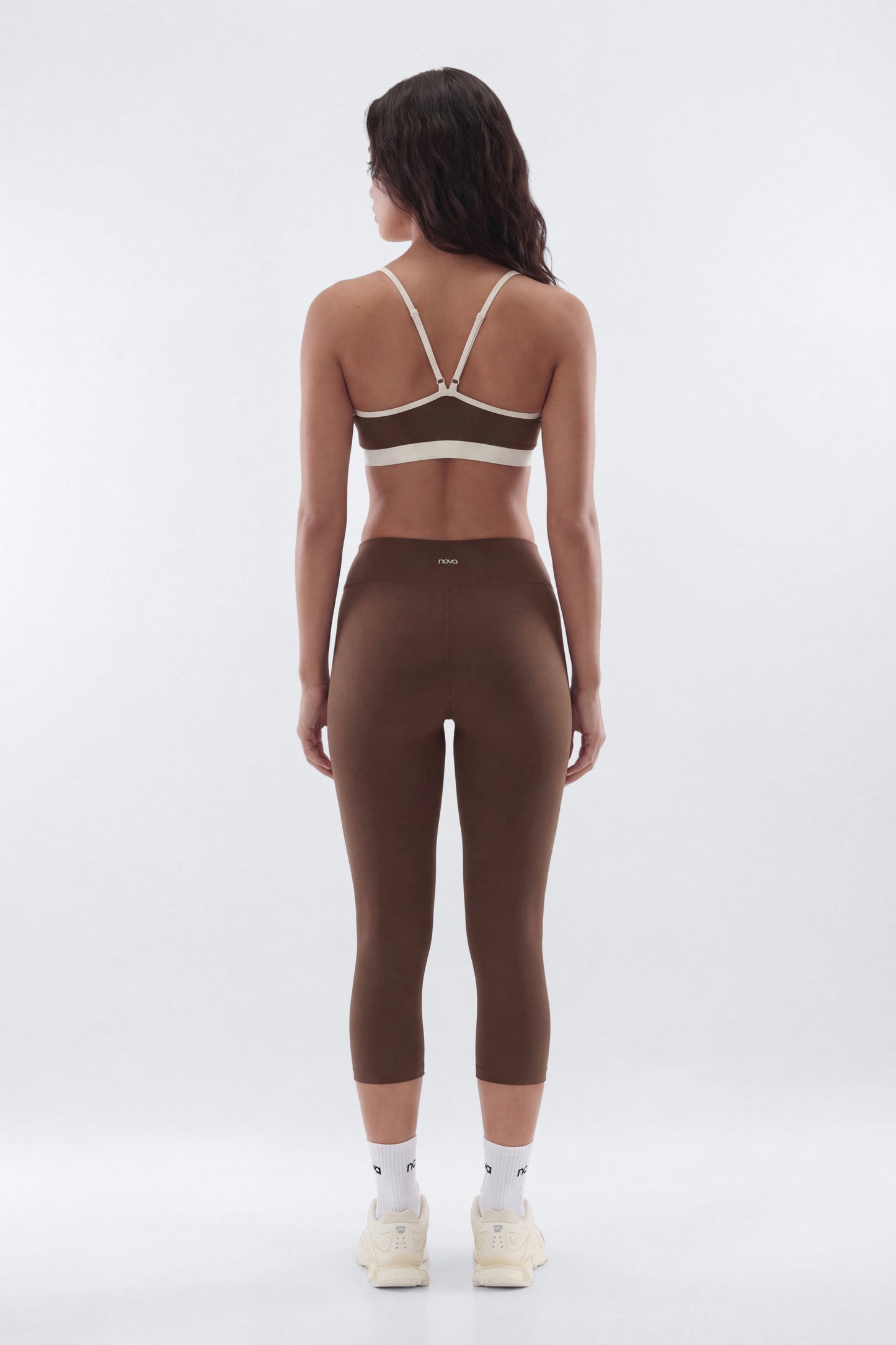 CloudForm™ V Front Contrast Sports Bra - Brown Fashion Nova