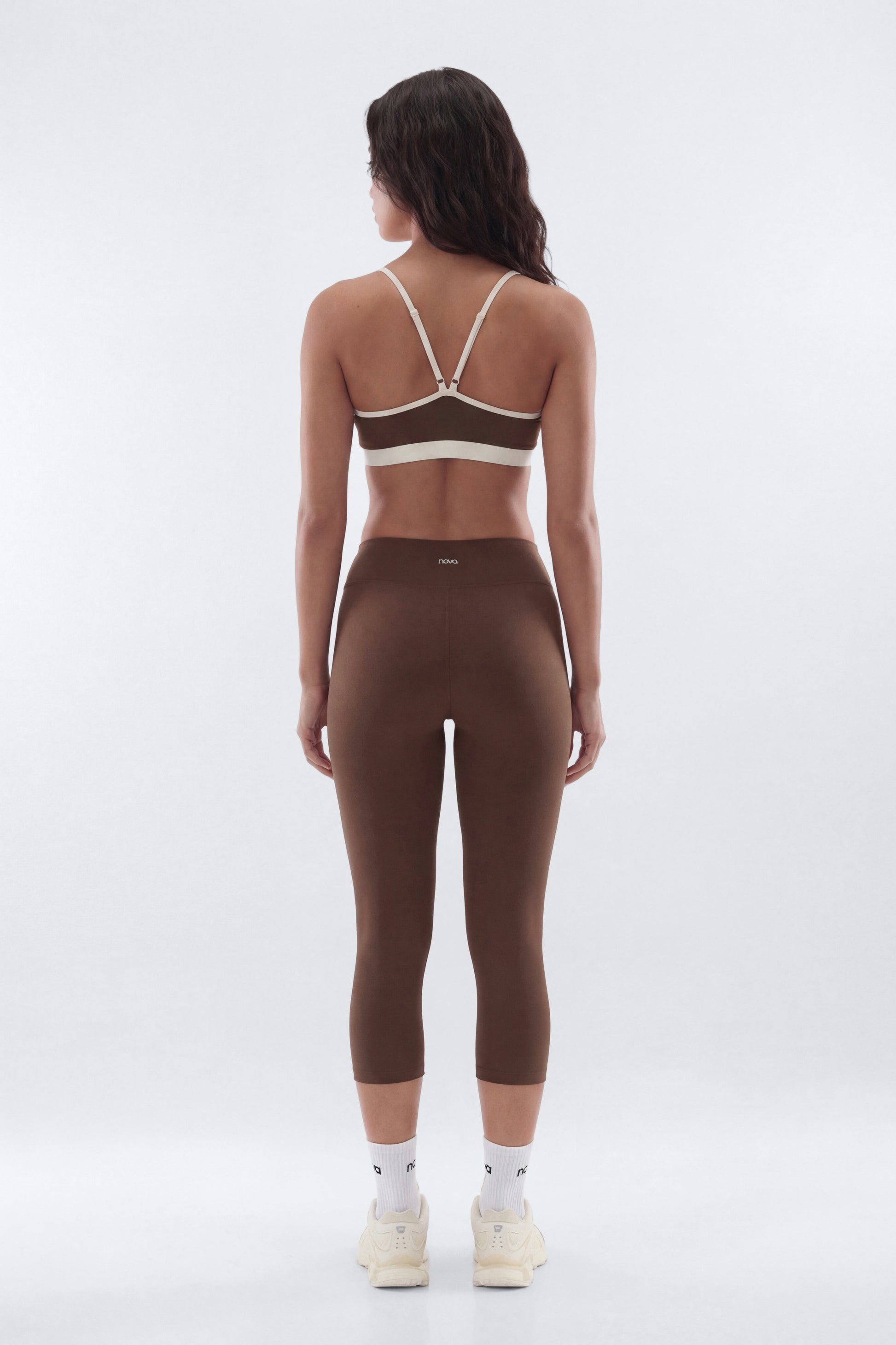 CloudForm™ V Front Contrast Sports Bra - Brown Fashion Nova