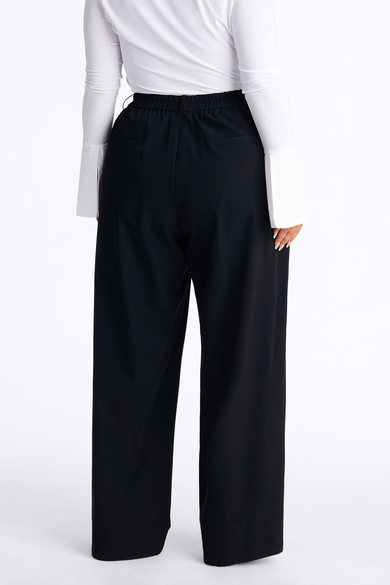 On the Go Breathable Wrinkle Free Wide Leg Pant - Black