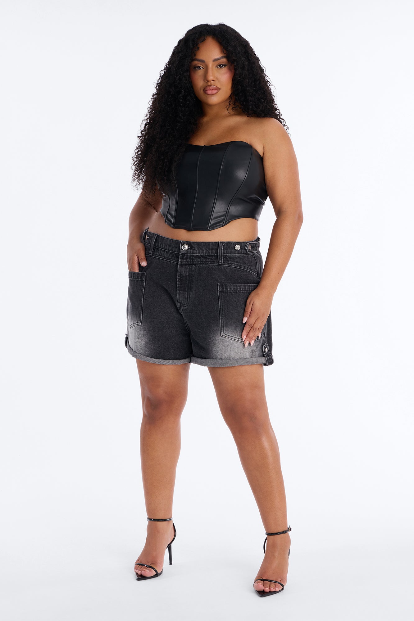 Bowery Denim Shorts - Black Wash Fashion Nova