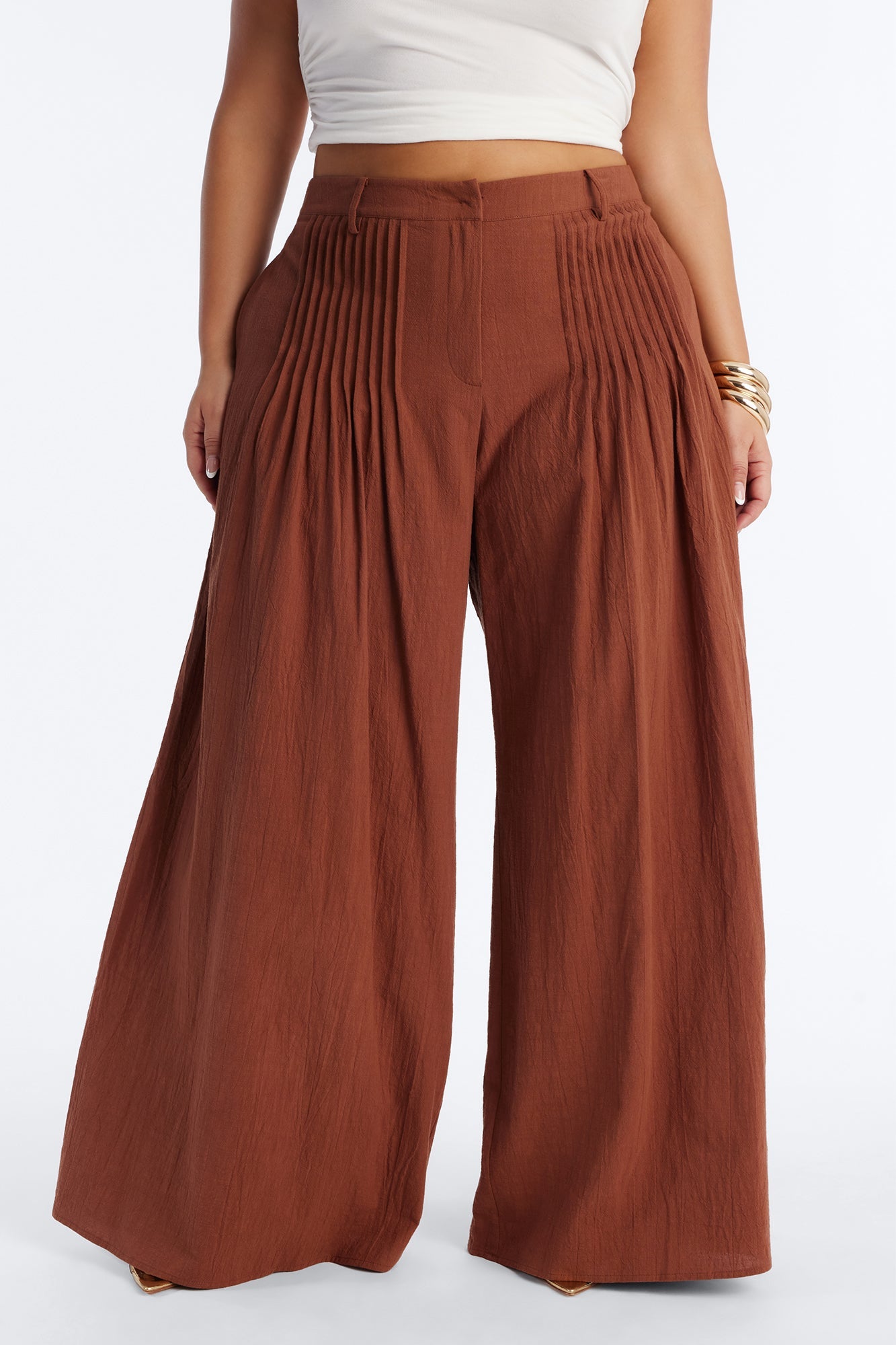 Settled In Pleated Wide Leg Pant 33″ - Brown