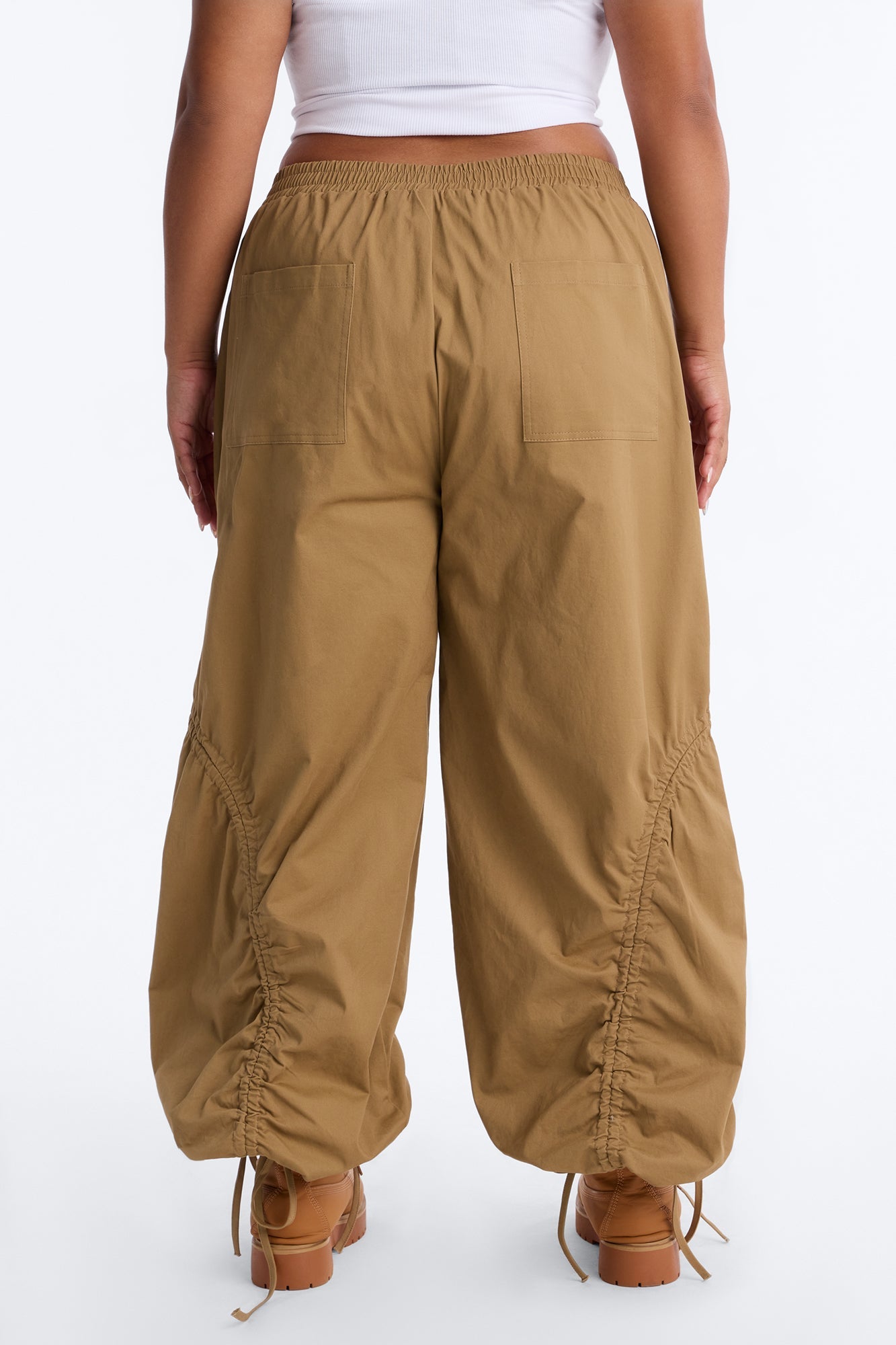 Gemma Low Rise Ruched Jogger Cargo Pant 30″ - Camel