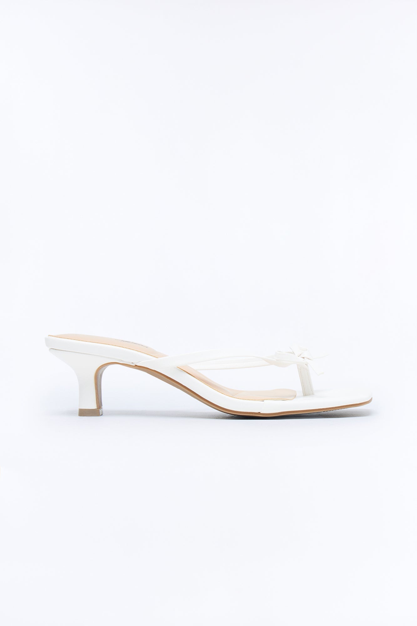 Jezabell Bow Thong Kitten Heels - White