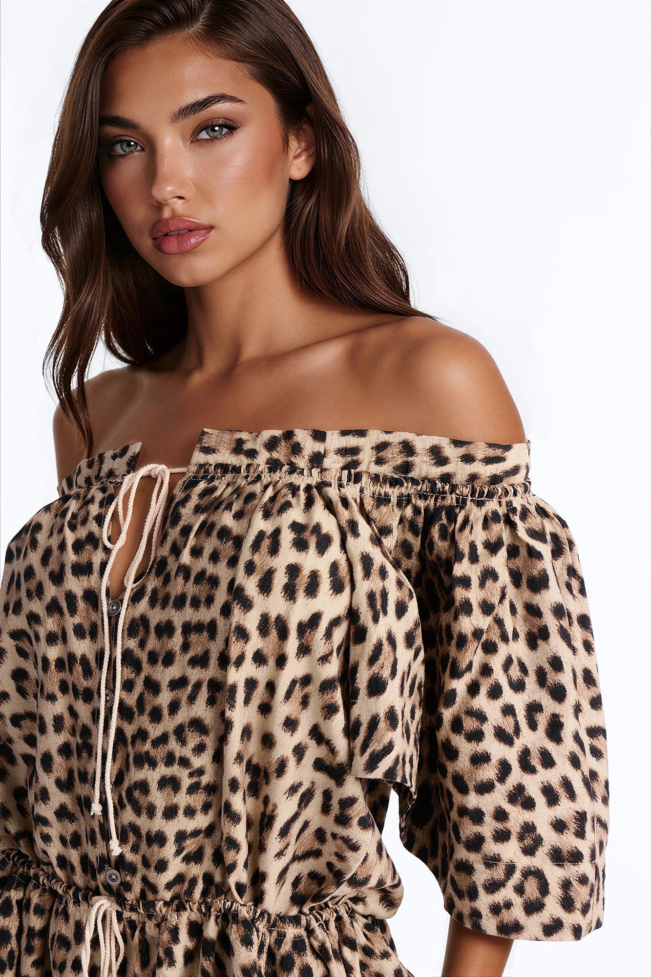 Xandra Leopard Short Sleeve Flowy Romper - Leopard