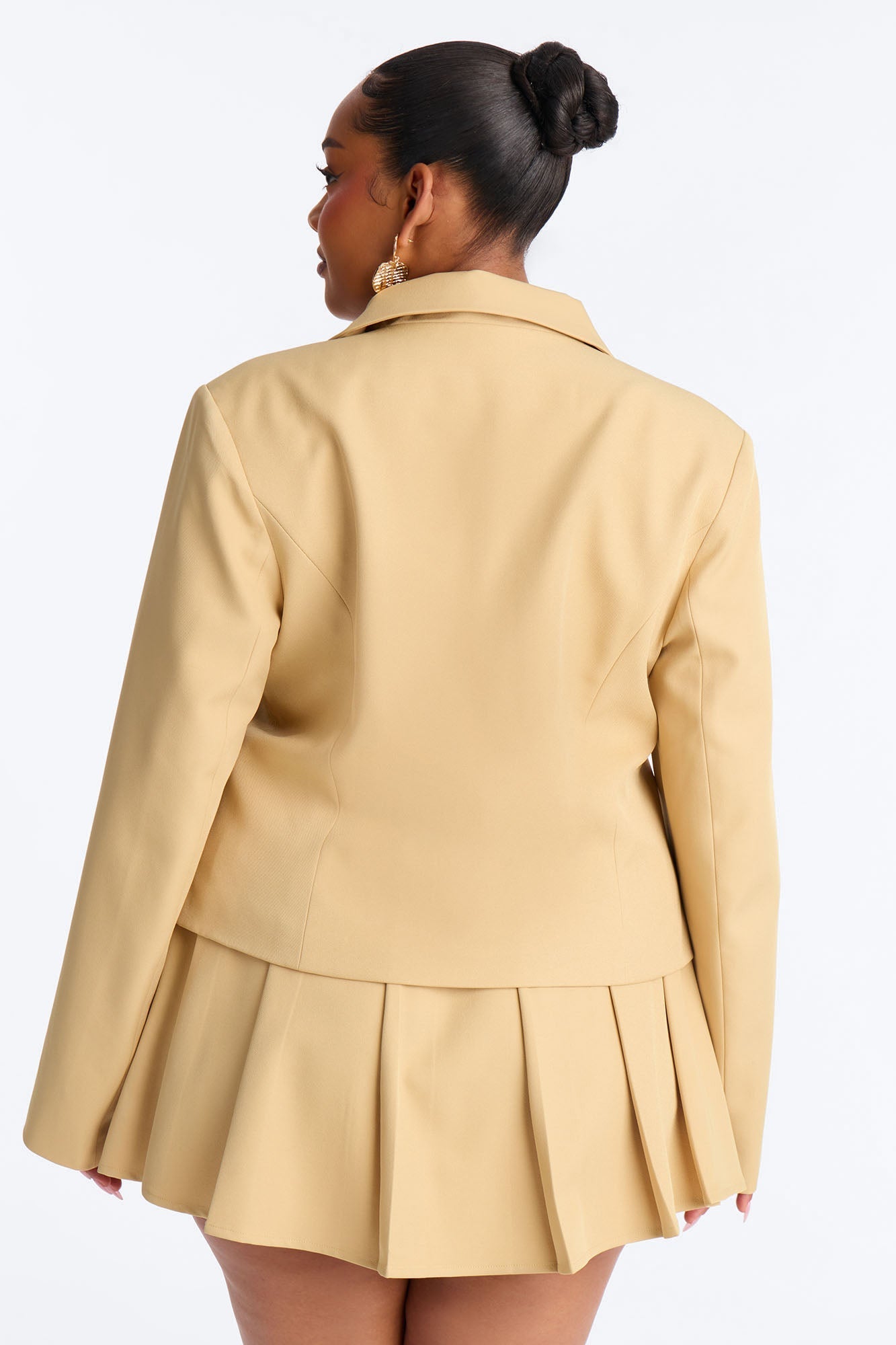 Walk the Talk Fitted Collared Blazer - Khaki Fashion Nova