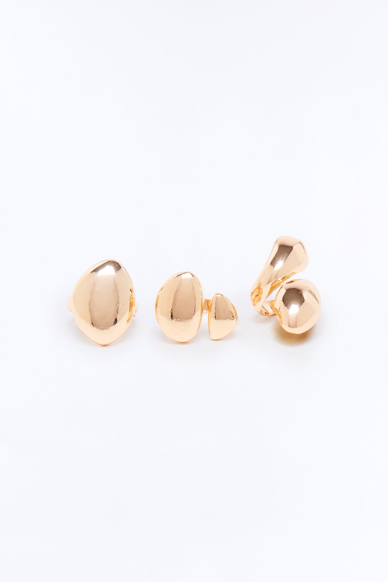 Kind Of A Big Deal 3 Piece Ring Set - Gold