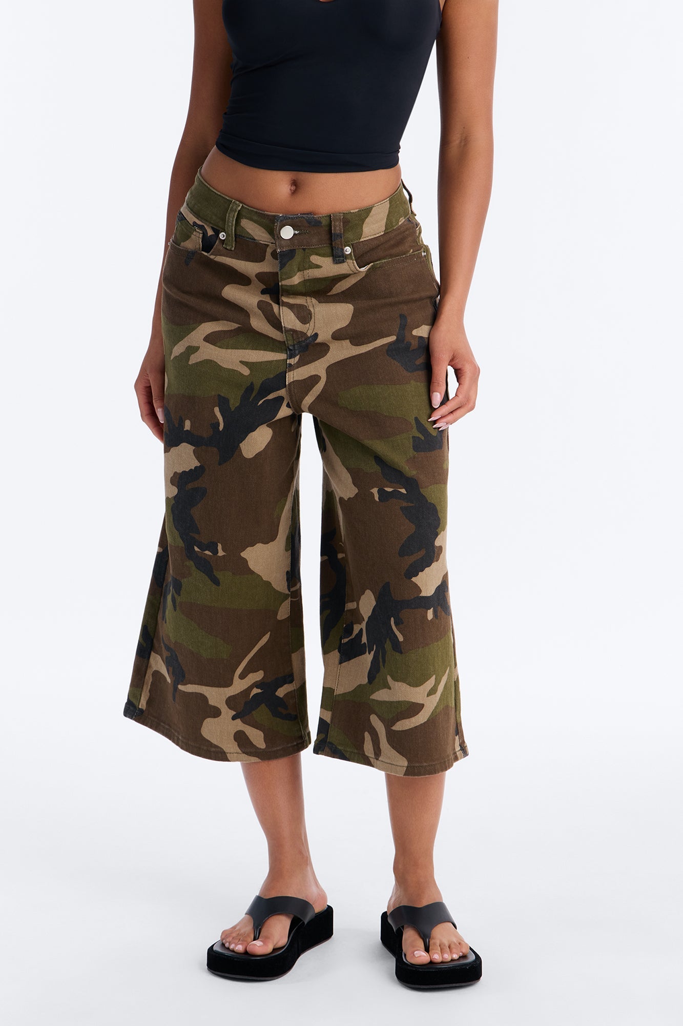 Gone Rogue Camo Culotte Jeans - Olive/combo