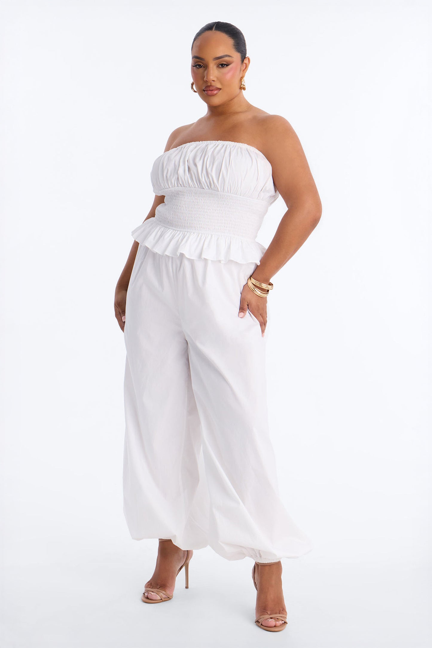 Airy Moment Poplin Balloon Leg Jumpsuit - White