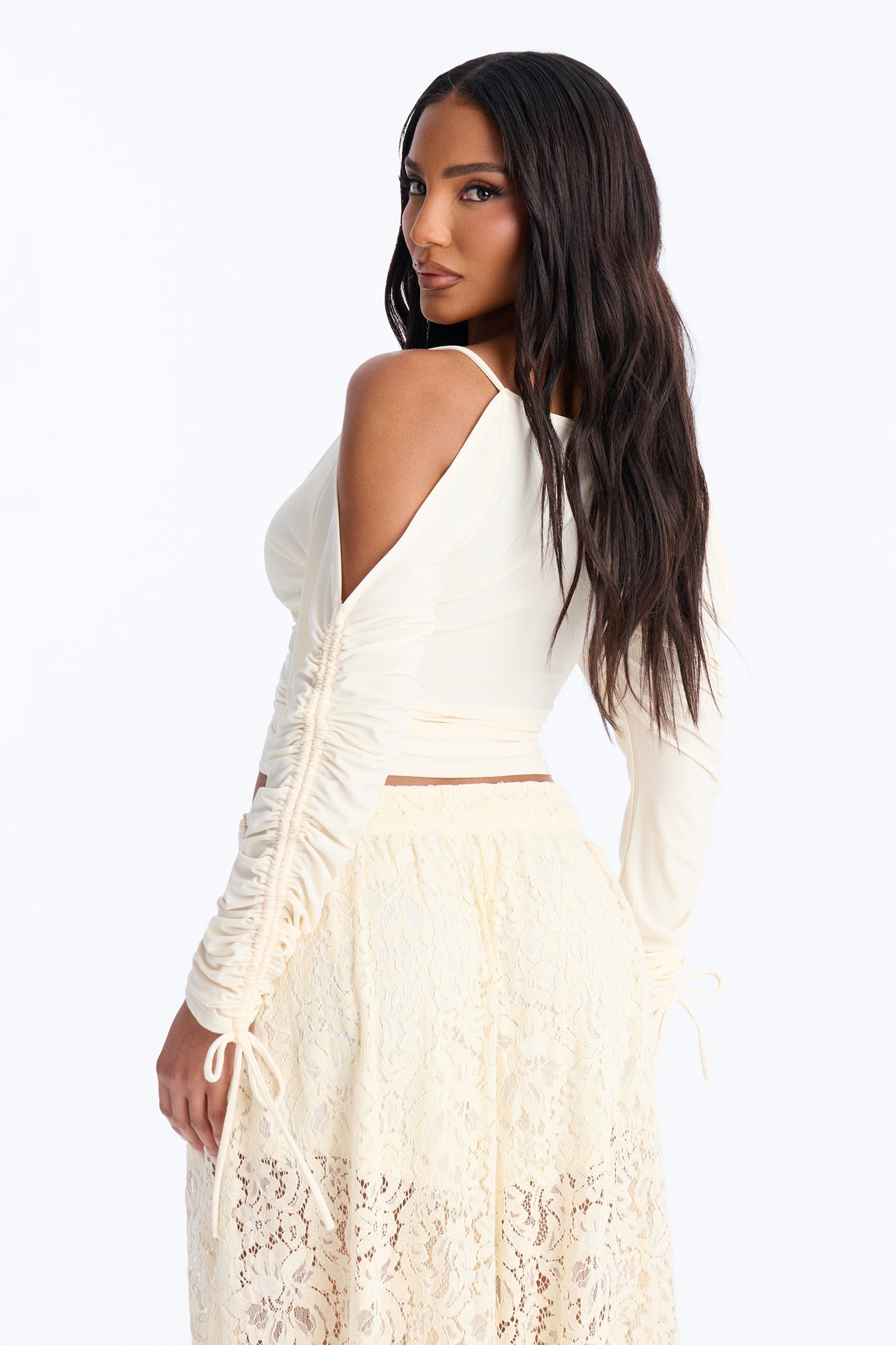 Genevieve Ruched Cold Shoulder Long Sleeve Top - Cream