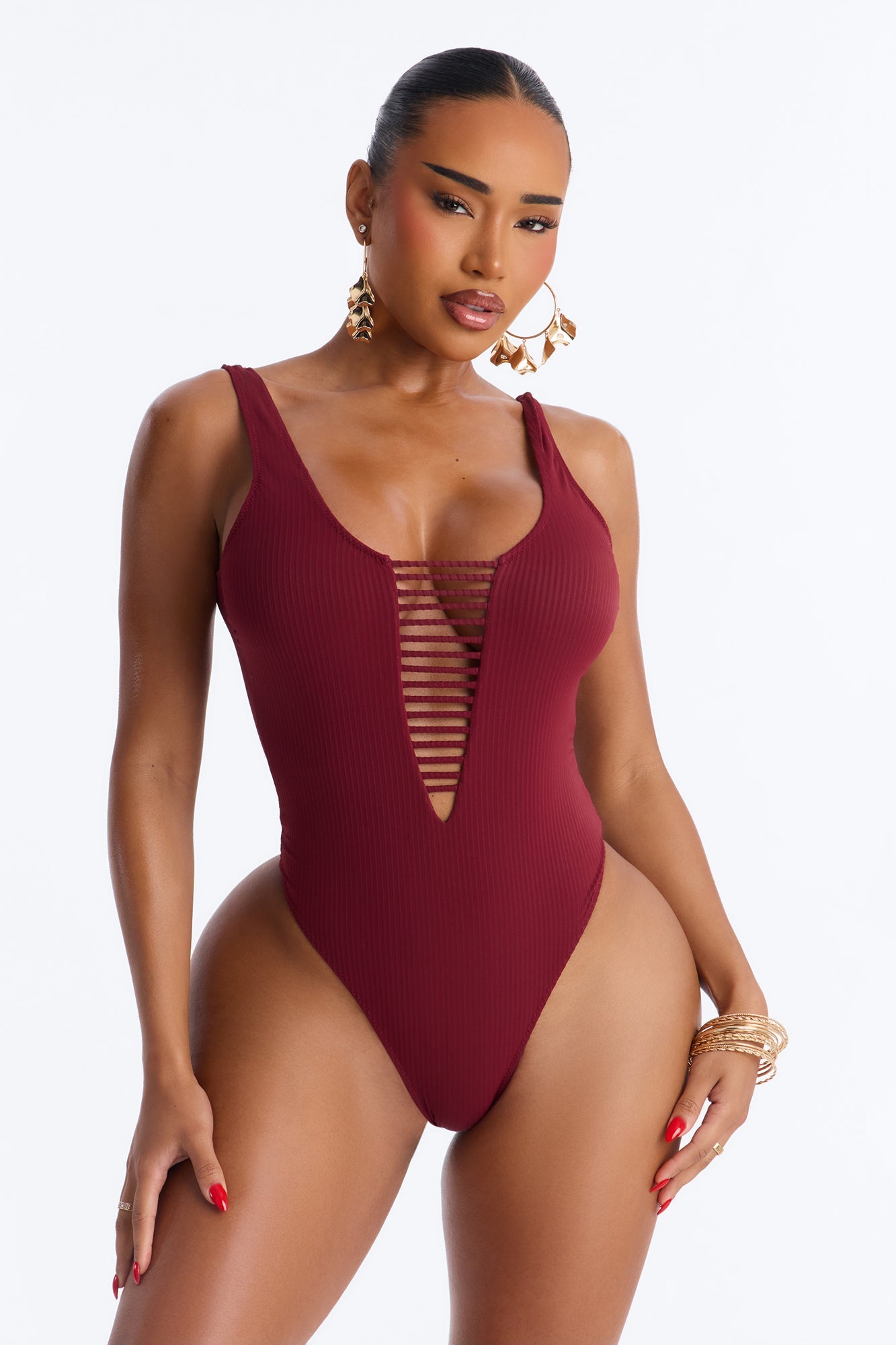 Shades On Sandy Toes Cut Out Scoop Neck 1 Piece Swimsuit - Burgundy