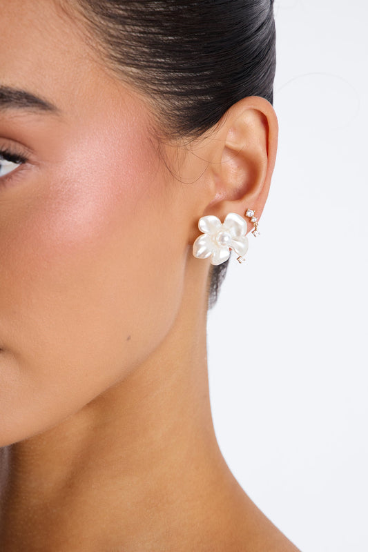 Petal Love Stud Earrings - White